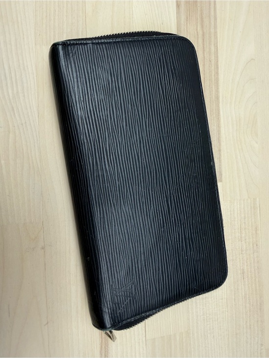 Louis Vuitton Handbags - Louis Vuitton Black Epi Leather Zippy Wallet